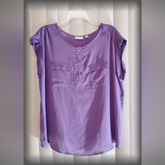 NEW YORK & COMPANY XL SHORT SLEEVE Silky Lavender BLOUSE EUC - Picture 5 of 13